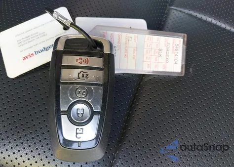 2024 Ford Expedition Xlt Max z USA, uszkodzony, nr VIN 1FMJK1H83REA27722